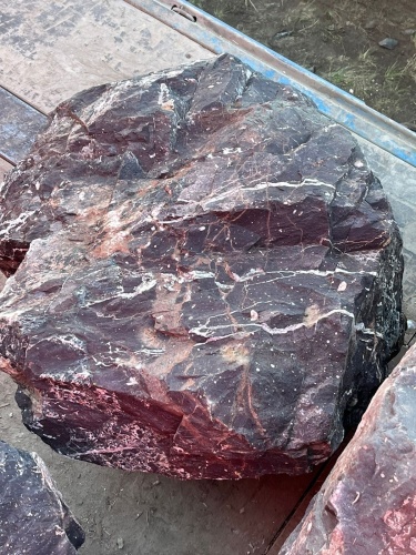 Камни для ландшафтного дизайна красно-фиолетовые 10-60 килограмм купить в Удмуртской Республике