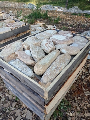 Златолит жёлтый, жёлто-зелёный глыбки и валуны для ланшафтного дизайна купить в Удмуртской Республике