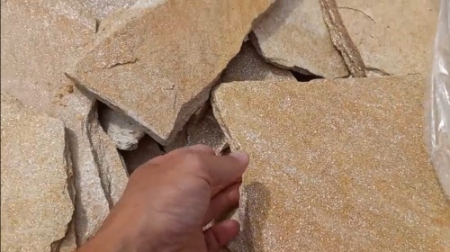 Плитняк златолит жёлтый золотистый для отмостки купить в Удмуртской Республике