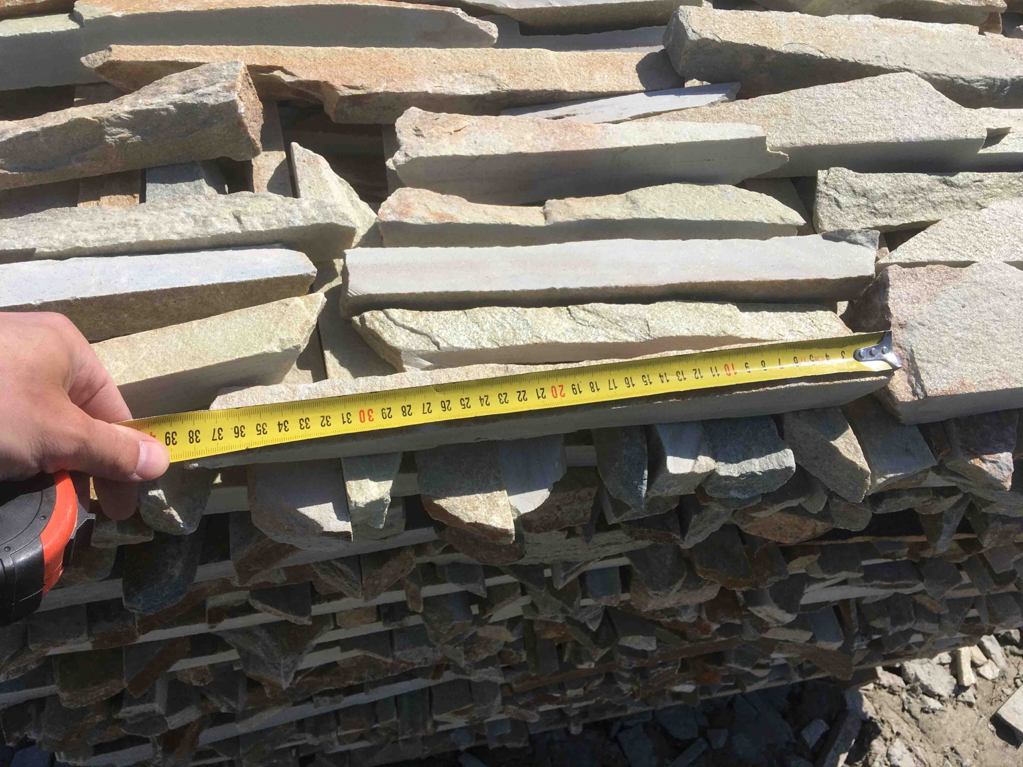 Горбушка златолит золотистый для облицовки купить в Удмуртской Республике