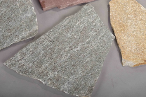 Плитняк златолит Уральский для цоколя, отмостки купить в Удмуртской Республике