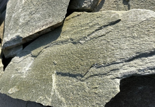 златолит зелёный