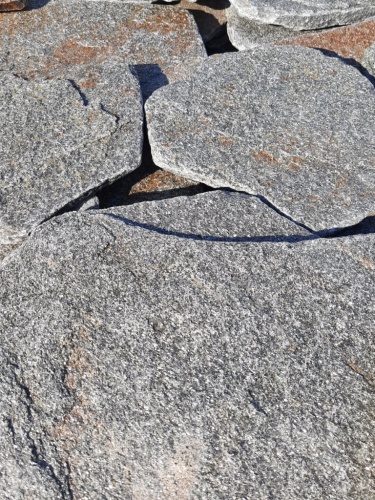 Златолит серебристый галтованный для лестниц купить в Удмуртской Республике